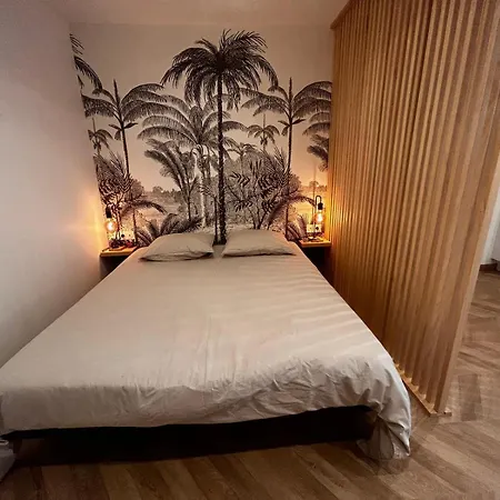 Moderne Climatise Avec Coin Nuit, Proche Et Hauts De * 케인즈수르메르